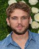 13 - Max Thieriot