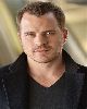 16 - Robert Kazinsky