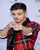 6 - Abraham Mateo